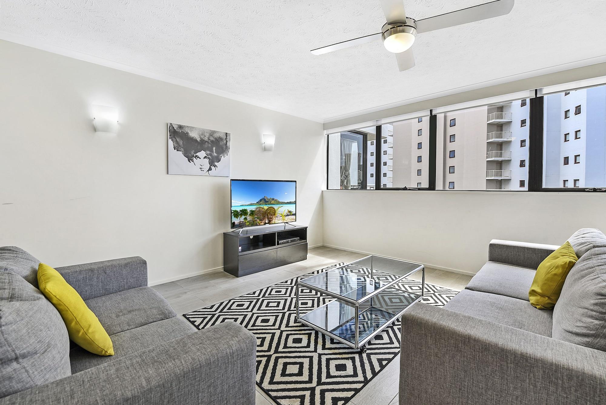 Broadbeach Travel Aparthotel